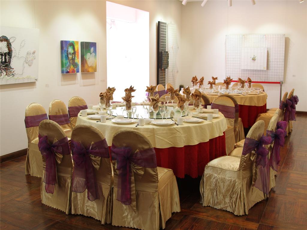 A.C. Art Museum Hotel Beijing Bagian luar foto